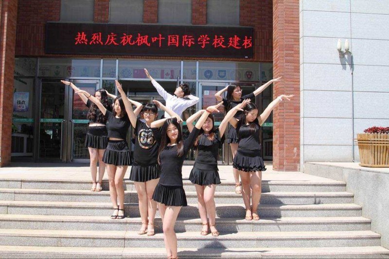 深圳市邁思通科技?xì)怏w探測器案例－大連楓葉國際學(xué)校